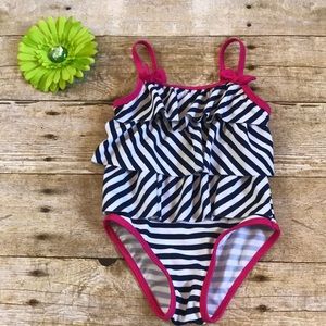🌸1-piece  toddler swimsuit🌸